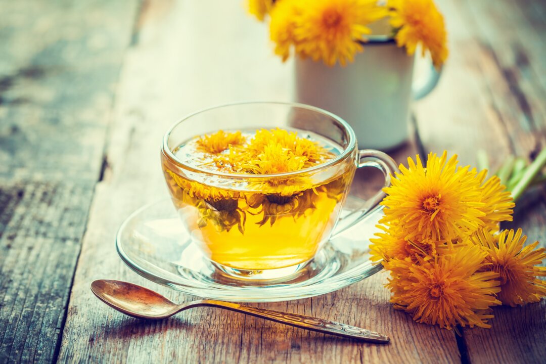 Dandelions are considered weeds, but every part of them is edible and their tea can help your gallbladder, an important organ for detoxification. (Chamille White/Shutterstock)
