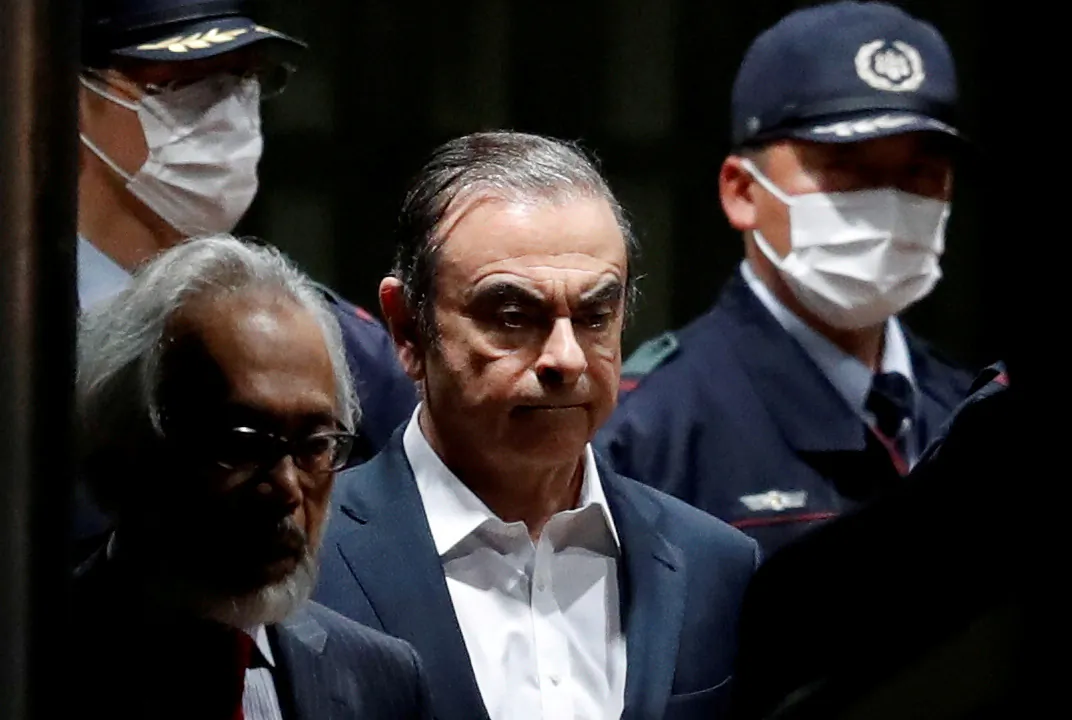 Former Nissan Motor chairman Carlos Ghosn leaves the Tokyo Detention House in Tokyo, Japan, on April 25, 2019. (Issei Kato/Reuters)