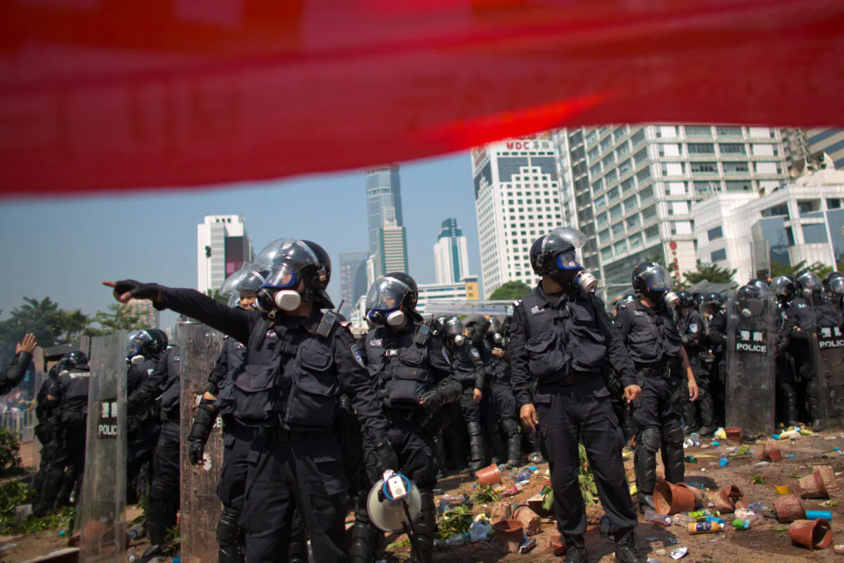 Riot police gather as anti-Japanese protesters demonstrate over the disputed Diaoyu Islands in Shenzhen of Guangdong province, China on September 16, 2012. (Lam Yik Fei/Getty Images)