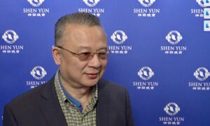 Chinese Violinist Says Shen Yun Music Brings Chinese Culture to Life