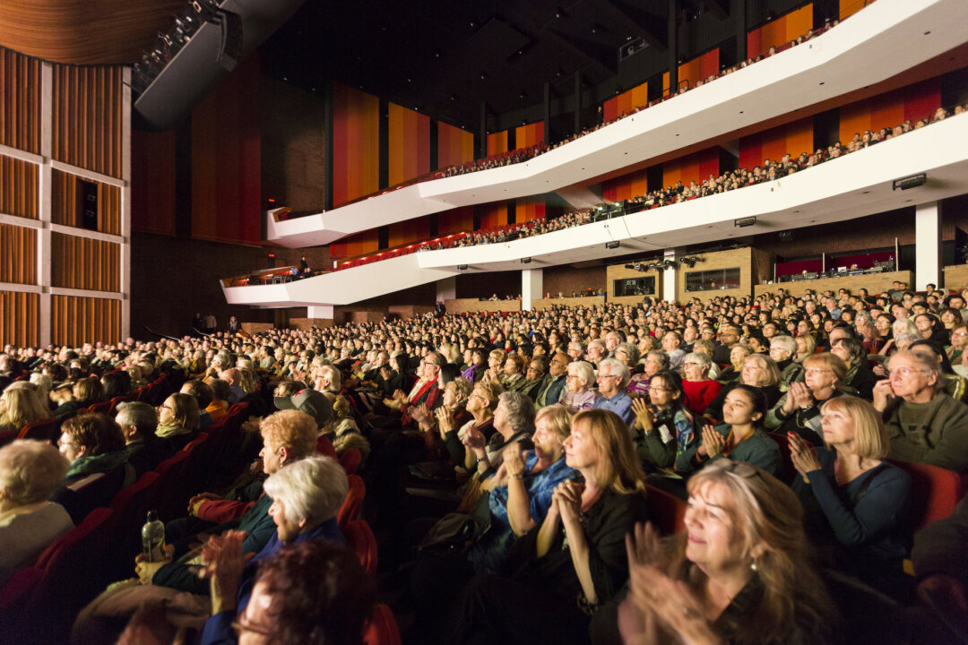 A full house at FirstOntario Concert Hall in Hamilton, Ontario, on Dec. 31, 2019. (Evan Ning/The Epoch Times)