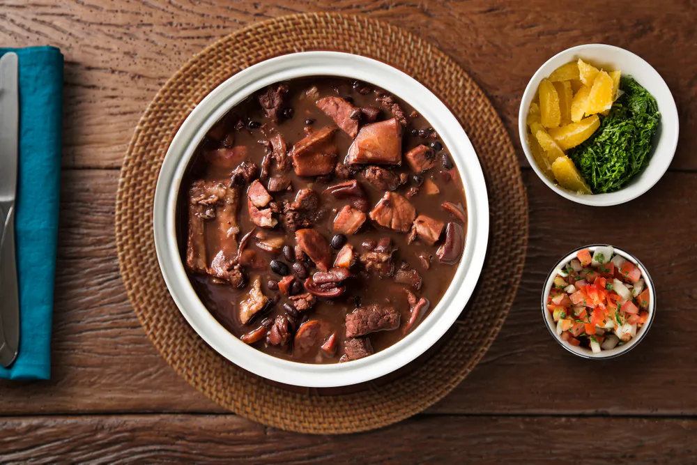 Feijoada with all the fixings. (Shutterstock)
