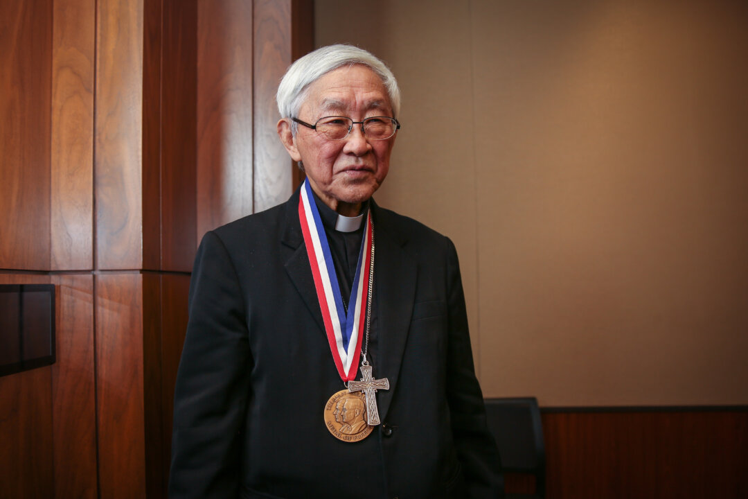 Arrest of 90-Year-Old Catholic Cardinal in Hong Kong Signals Beijing’s Increasing Persecution: Former US Ambassador