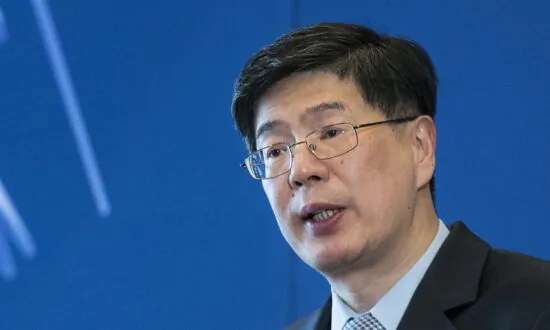 PM, Leaders Criticize University for Limiting Press at Chinese Ambassador Talk