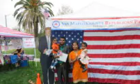 Democrats and Republicans Recruit New Citizens, Preparing for 2020 Elections