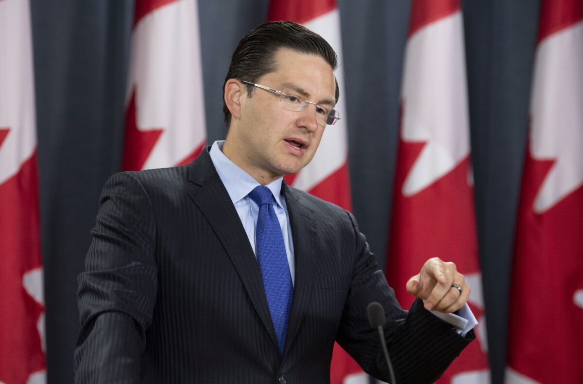 Conservatives Urge Morneau to Deliver ‘Urgent’ Fall Economic Update