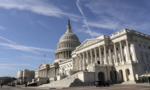 Congress Passes Biggest Retirement System Overhaul in 13 Years