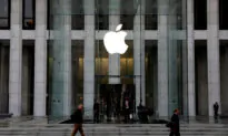 Apple Has ‘Deep Concerns’ That Ex-Employees Accused of Theft Will Flee to China