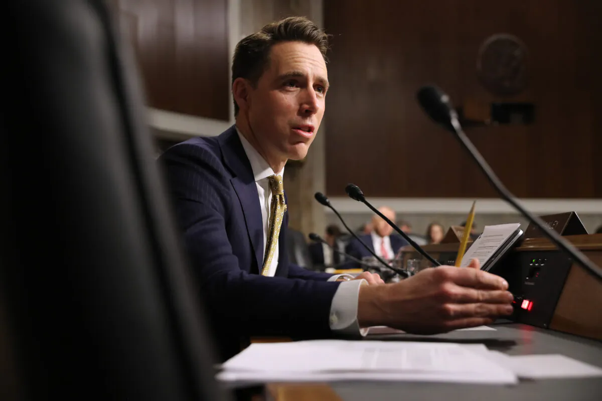Sen. Josh Hawley (R-Mo.) questions witnesses during a Senate hearing in Washington in a Dec. 3, 2019, file photograph. (Chip Somodevilla/Getty Images)