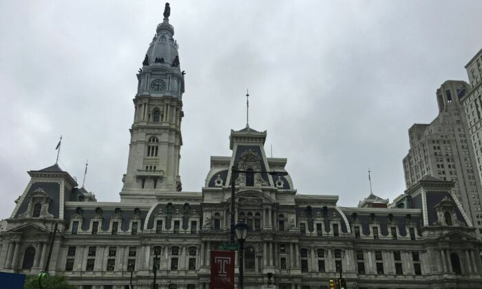 Communist China Praises Philadelphia for Controversial Flag-raising ...