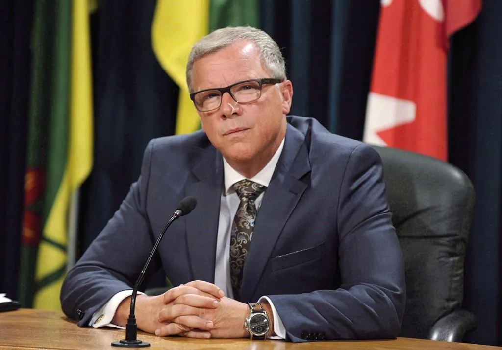 Saskatchewan Premier Brad Wall announces he is retiring from politics during a press conference at the Legislative Building in Regina, Saskatchewan on Aug. 10, 2017. Wall says he's not interested in running for Conservative party leadership. (The Canadian Press/Mark Taylor)
