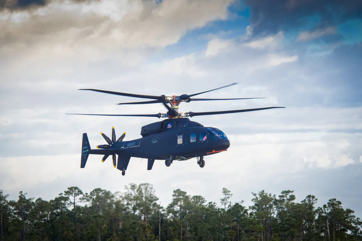 The Sikorsky SB>1 Defiant helicopter achieves first flight on March 21, 2019. (Courtesy Sikorsky-Boeing)