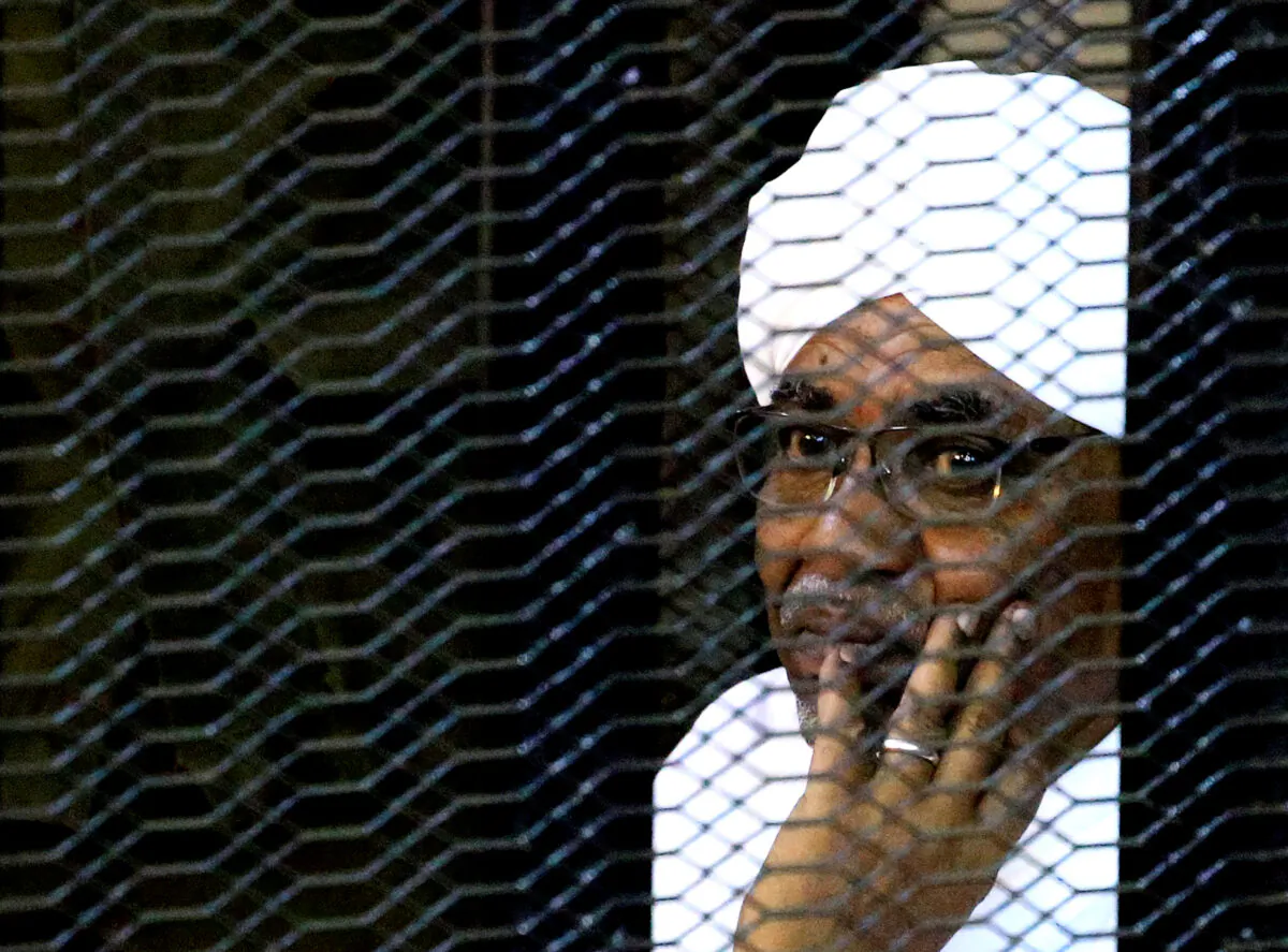 Sudan's former president Omar Hassan al-Bashir sits inside a cage at the courthouse where he is facing corruption charges, in Khartoum, Sudan, on Sept. 28, 2019. (Mohamed Nureldin Abdallah/FIle Photo/Reuters)