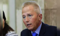 Anti-Impeachment Democrat Rep. Jeff Van Drew Plans to Join Republican Party