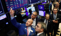 Wall St. Hits Record High on China Data, Trade Deal; Apple Shines
