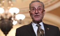 Schumer Wants Mulvaney, Bolton to Testify in Senate Impeachment Trial