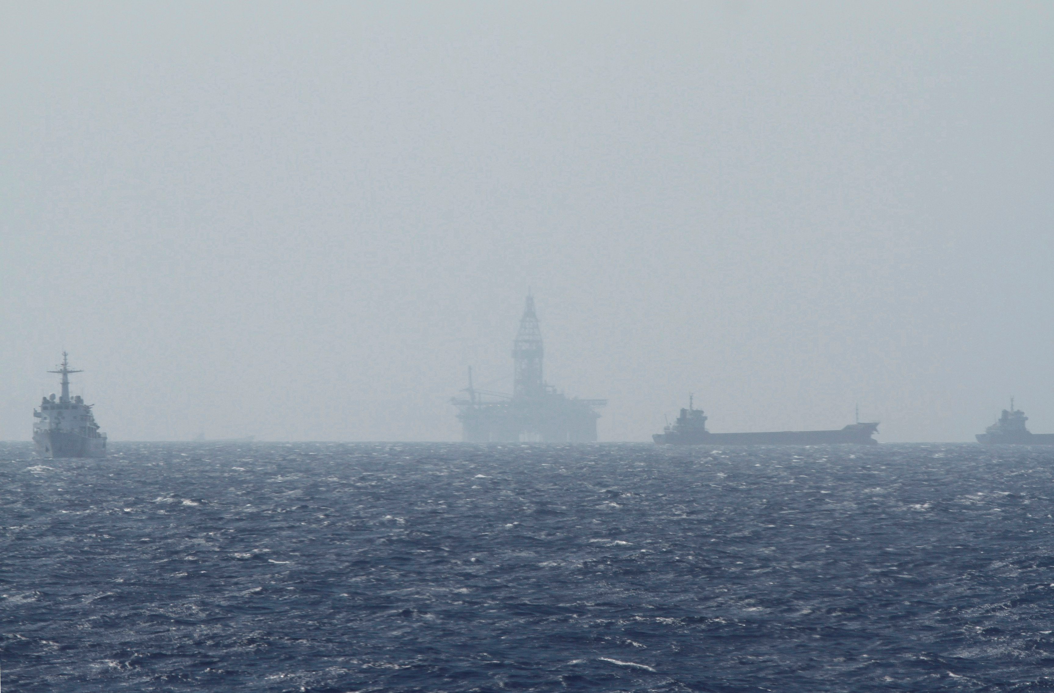 Chinese Ships Leave Vietnam Waters With Russian-Run Gas Fields After US-China Talks - Vimarsana News