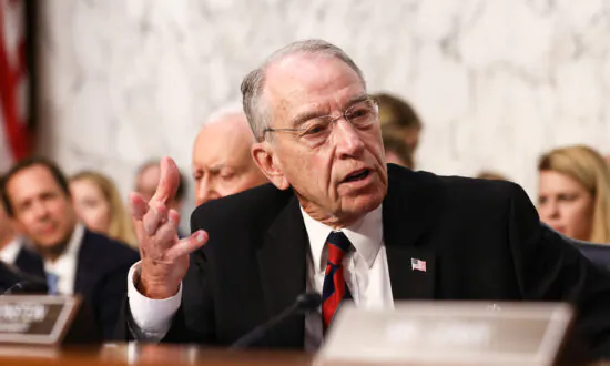 Grassley, Franken, Nunn Win Iowa Primary Races