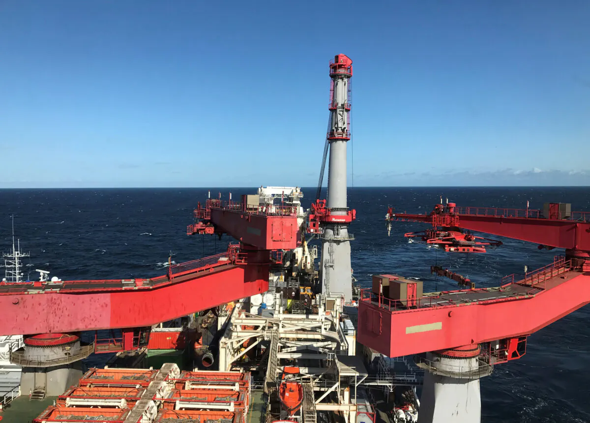 Allseas' deep sea pipe laying ship Solitaire lays pipes for Nord Stream 2 pipeline in the Baltic Sea on Sept. 13, 2019. (Stine Jacobsen/Reuters)