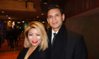 Attorney Deeply Touched by Story in Shen Yun