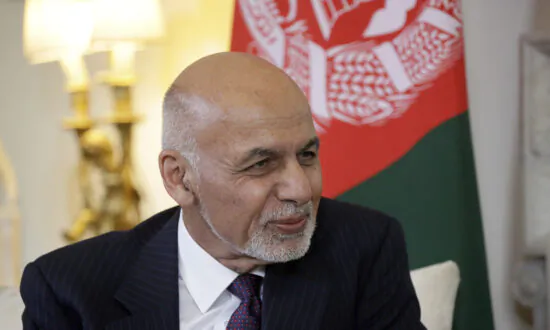 Afghan President Appears to Win New Term in Initial Results