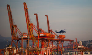 Resource Sector Woes Hold Canadian Economy Back While US Outperforms