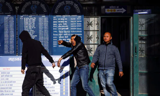 Nepal Detains 122 Chinese for Suspected Cyber Crime and Bank Fraud
