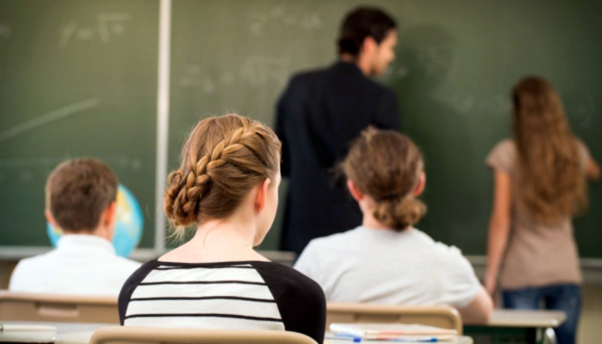 What's Really at Stake in Alberta's Curriculum Controversy - Vimarsana News