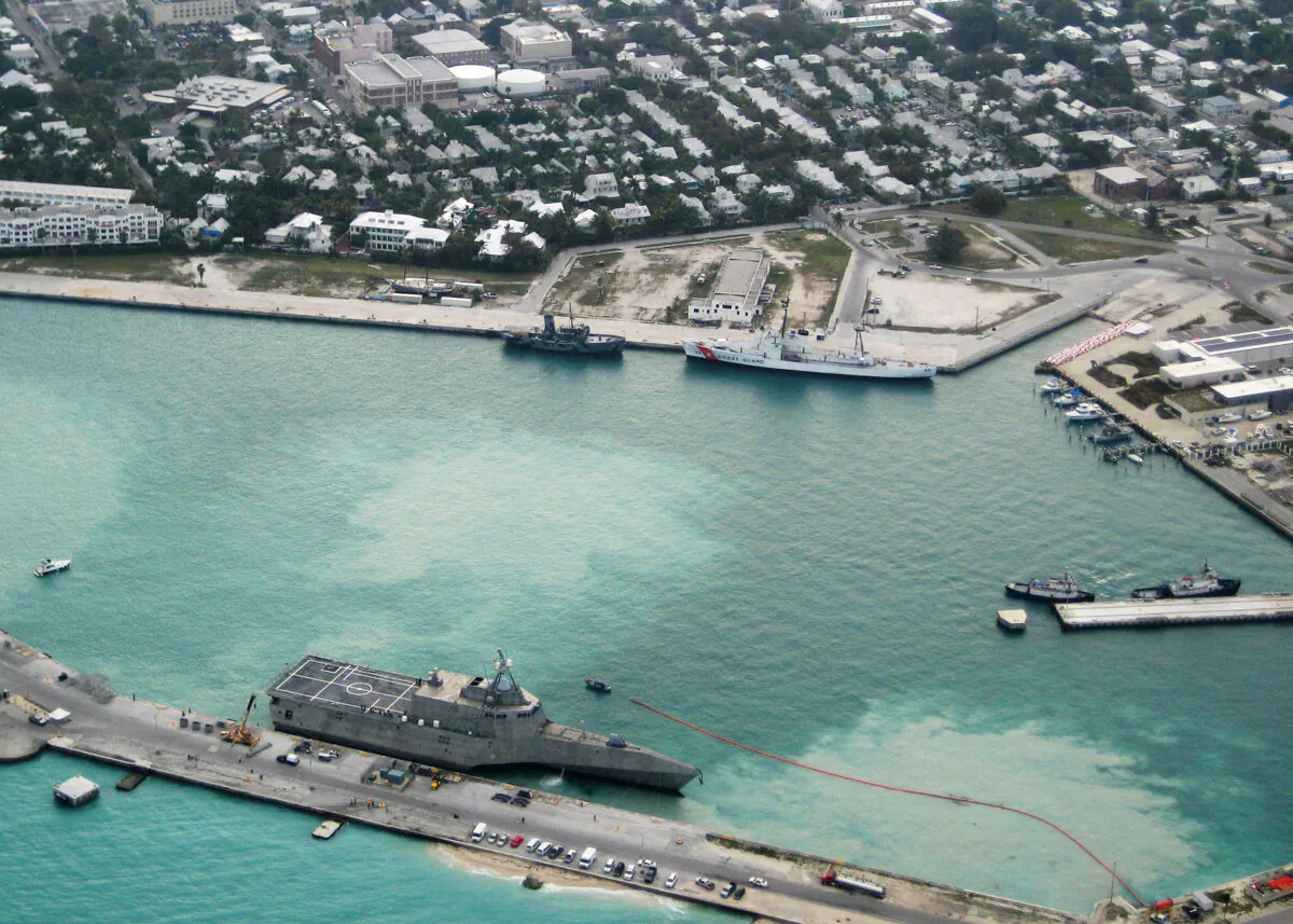 The Navy's newest littoral combat ship USS Independence (LCS-2) arrives at Mole Pier at Naval Air Station Key West in Key West, Fla., on March 29, 2010. (Nicholas Kontodiakos/U.S. Navy via Getty Images)
