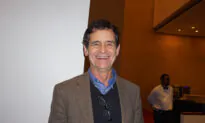 Houston Actor, Theater Operating Director ‘Extremely, Extremely Impressed’ by Shen Yun
