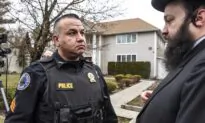 New York Hanukkah Stabbing Suspect May Be Linked to Separate Synagogue Attack: Report