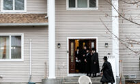 Rabbi Whose Home Was Invaded by Machete-Wielding Attacker Speaks Out