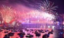 Sydney New Year’s Fireworks to Go Ahead Amid Wildfire Threat