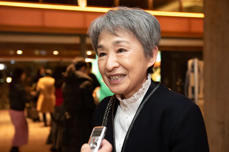 Nagai Hisayo, a board director at Japanese healthcare equipment company Soken Medical, enjoys Shen Yun at the ROHM Theatre, in Kyoto, Japan, on Jan. 3, 2020. (Okada Miho/The Epoch Times)