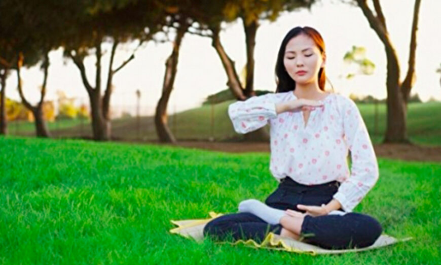 Genia battled 5 cancer recurrences in 13 years and was finally cured after she began practicing the meditative exercises of Falun Dafa. (The Epoch Times) 