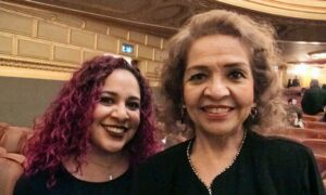 Shen Yun Helps Connect Chinese Heritage and Traditions