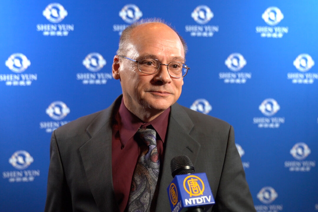 Former Master Sergeant Billy Fenner recalls what moved him about Shen Yun Performing Arts at the Cobb Energy Performing Arts Centre in Atlanta, Georgia, January 4, 2019. (NTDTV)