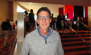 Theatergoers Treated to a Celestial Visitation in Shen Yun Performing Arts