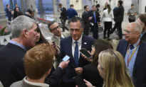 GOP Sens. Romney, Cotton Say They Will Introduce Bill to Raise Minimum Wage
