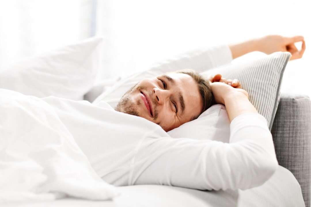 Waking up feeling rested and ready to go is a dream for many of us. (Kamil Macniak/Shutterstock)