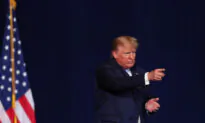 Trump Unveils Plan to Speed Up Permits for Big Projects