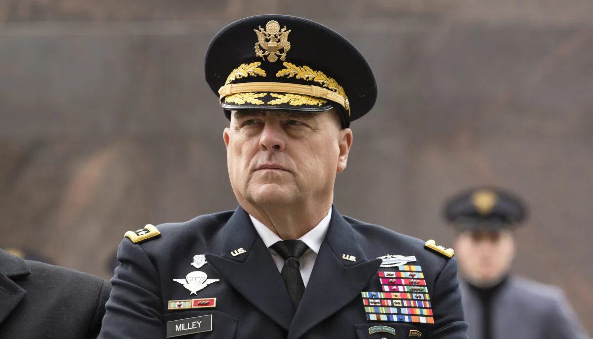 Chairman of the Joint Chiefs of Staff, U.S. Army General Mark Milley, at Pershing Park in Washington on Nov. 9, 2017. (Samira Bouaou/The Epoch Times)