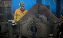 Expanded Unemployment Rate Breaks Record Low Amid Moderate Job Growth