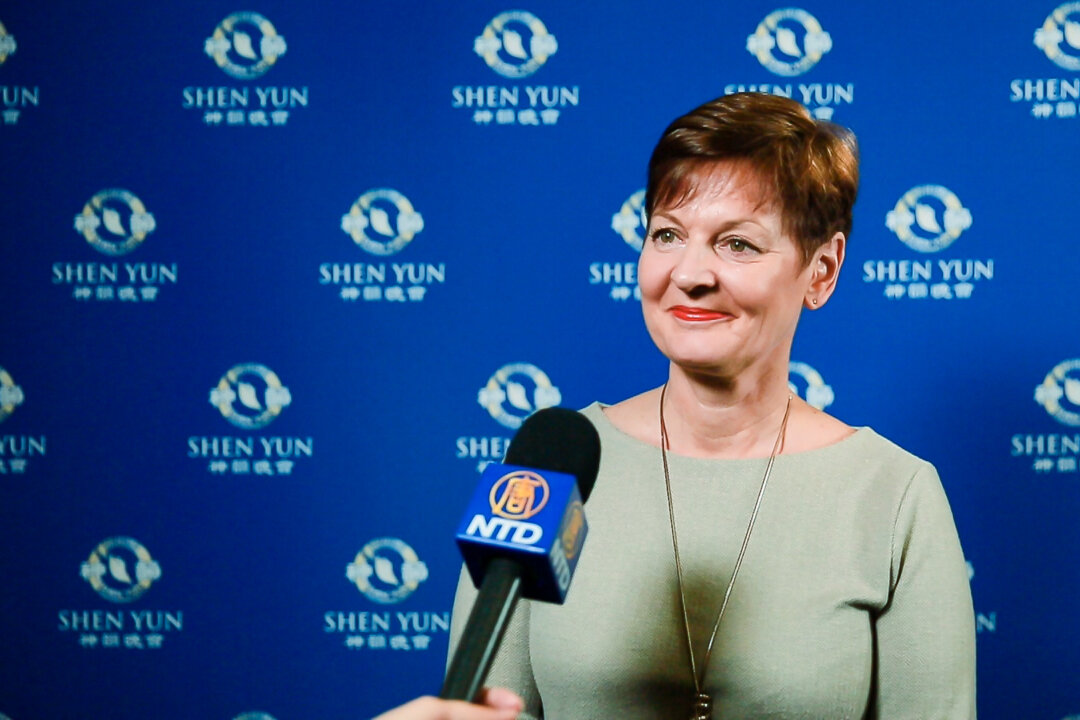 Anita Gatehouse enjoyed Shen Yun at the International Convention Centre in Birmingham, England, on Jan. 1, 2020. (NTD Television)