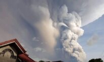 Warnings of ‘Volcanic Tsunami’ After Volcano Erupts in Philippines