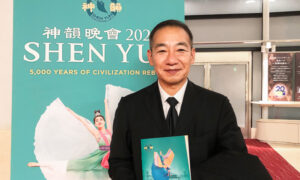 Japanese Company’s Board Director Encouraged by Shen Yun’s Positive Energy