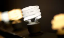 Federal Ban on Fluorescent Light Bulbs Takes Effect