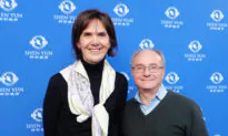 Former Consul General: Shen Yun Artists Are the Real Ambassadors of the Chinese Culture