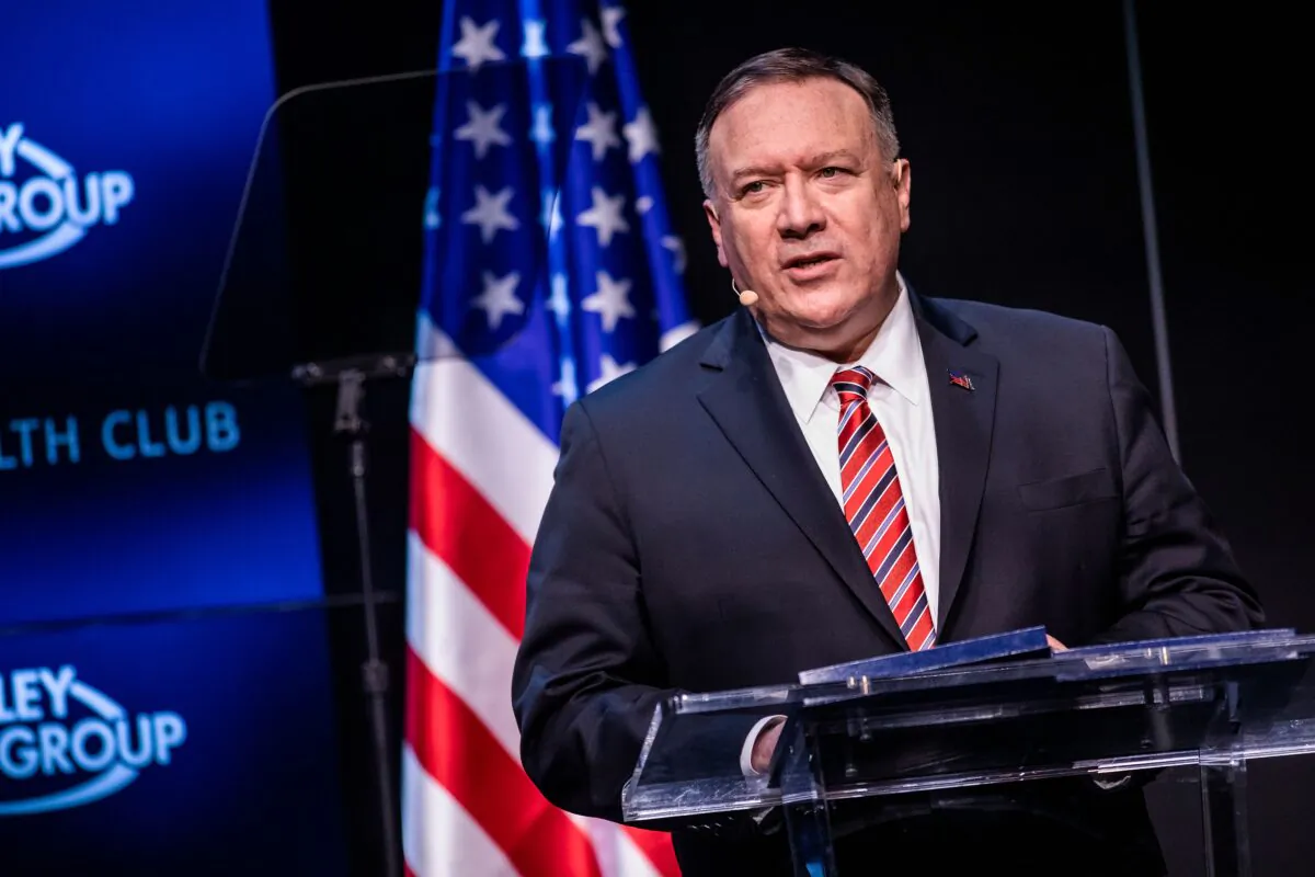 US Secretary of State Mike Pompeo delivers remarks to attendees during an event at the Commonwealth Club in San Francisco, California on Jan. 13, 2020. (Philip Pacheco / AFP via Getty Images)