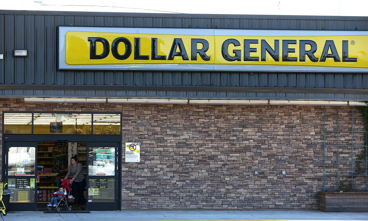 A customer leaves a Dollar General store in Vallejo, Calif., on March 12, 2015. (Justin Sullivan/Getty Images)